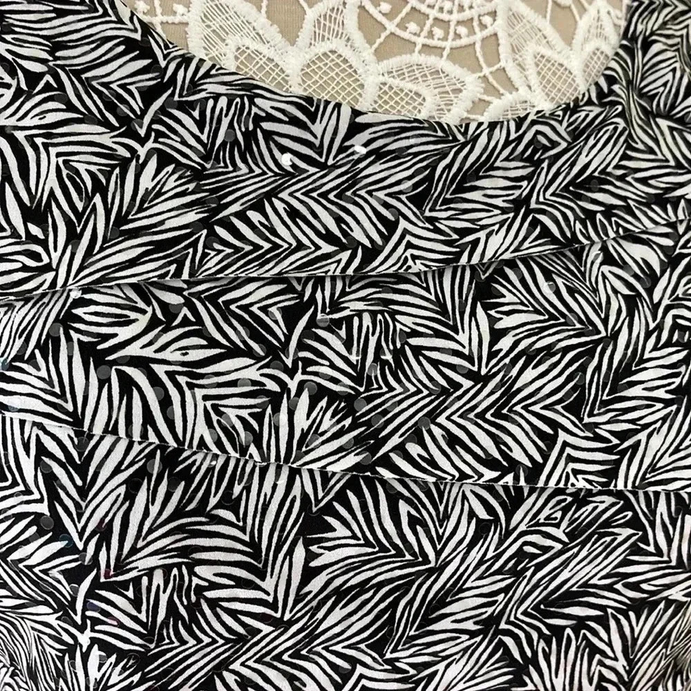Dressbarn Collection Shell - Picture 4 of 9